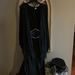 Plus size 2x Halloween witch dress